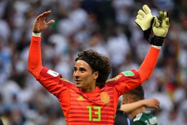 日韩久久视频