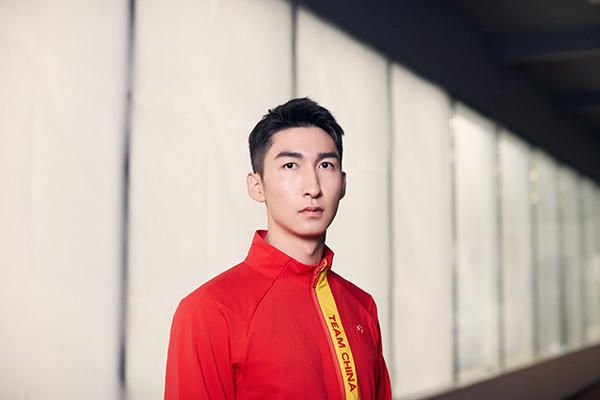 亚洲欧美在线一区